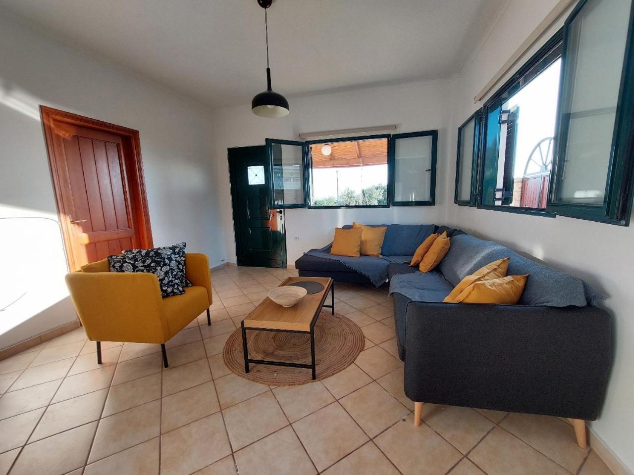 Villa Near Seitan Beach Khordhákion Екстериор снимка